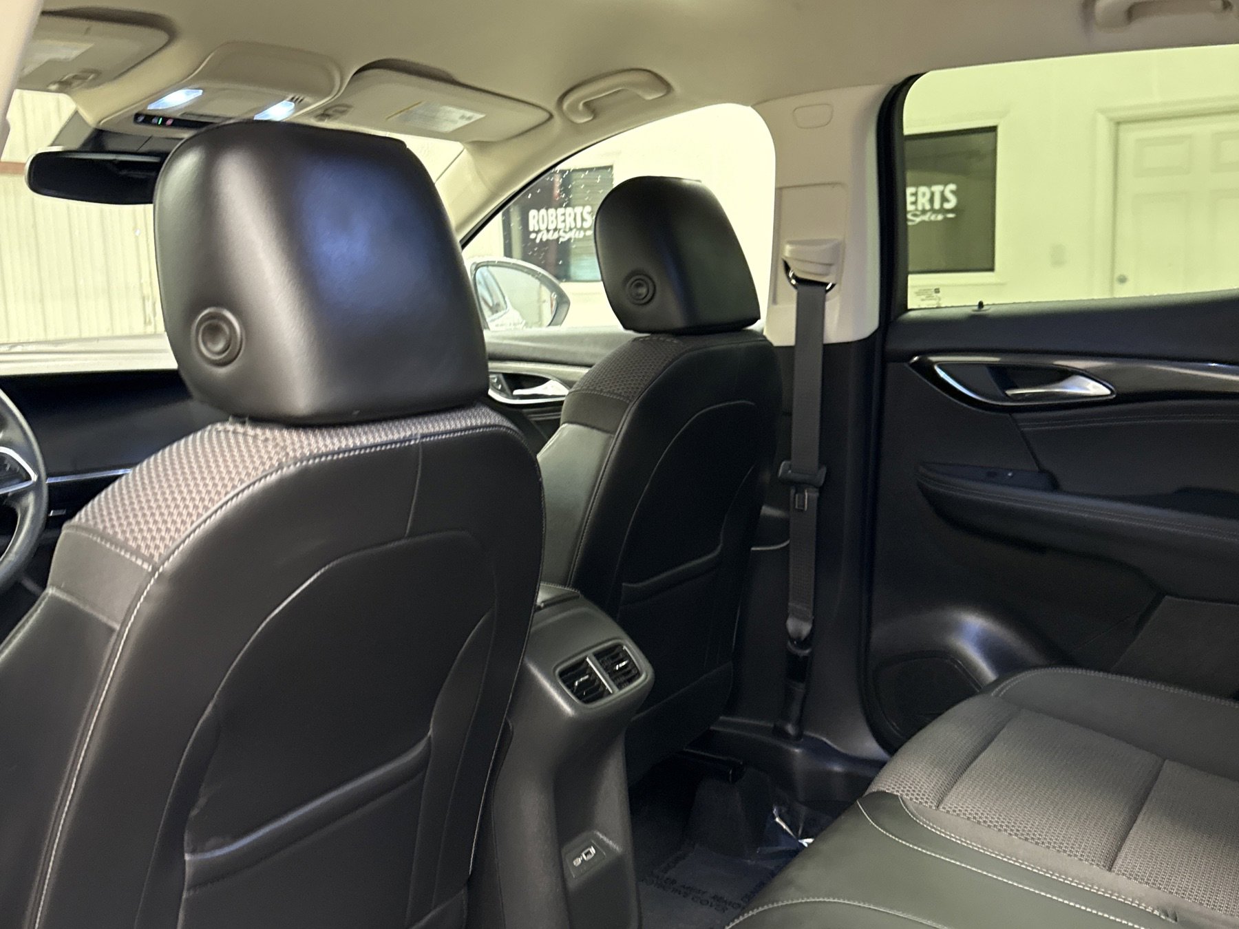 Used 2023 Buick Envision Preferred image 13