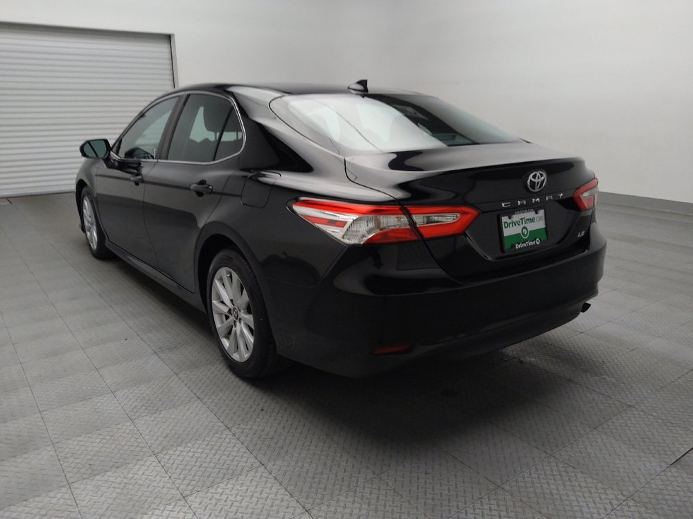 Used 2020 Toyota Camry LE image 5