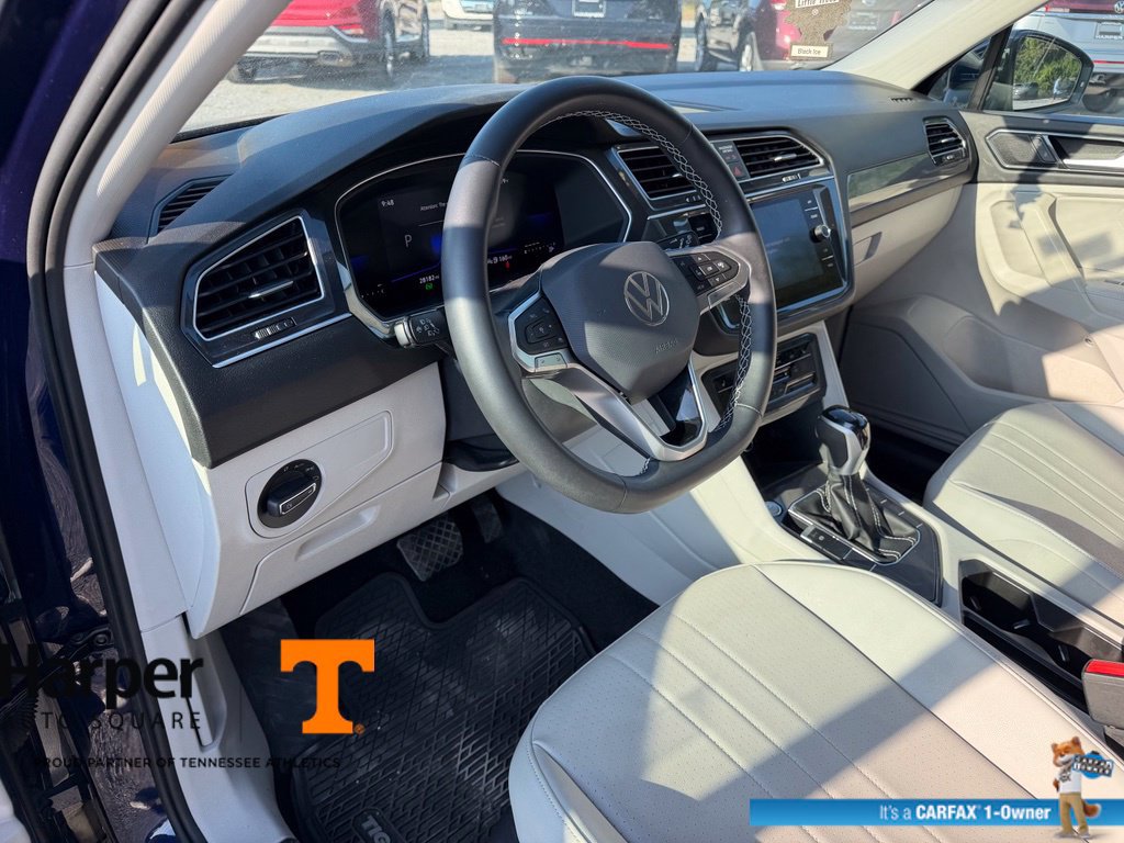 Used 2023 Volkswagen Tiguan SE FWD image 14