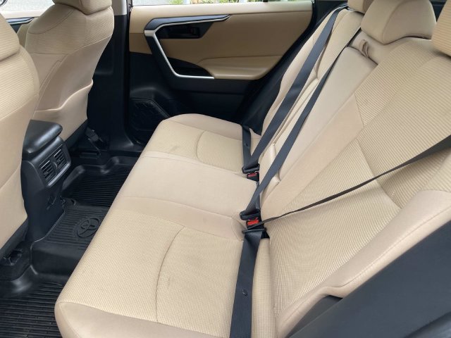 Used 2025 Toyota RAV4 LE AWD/4WD image 17