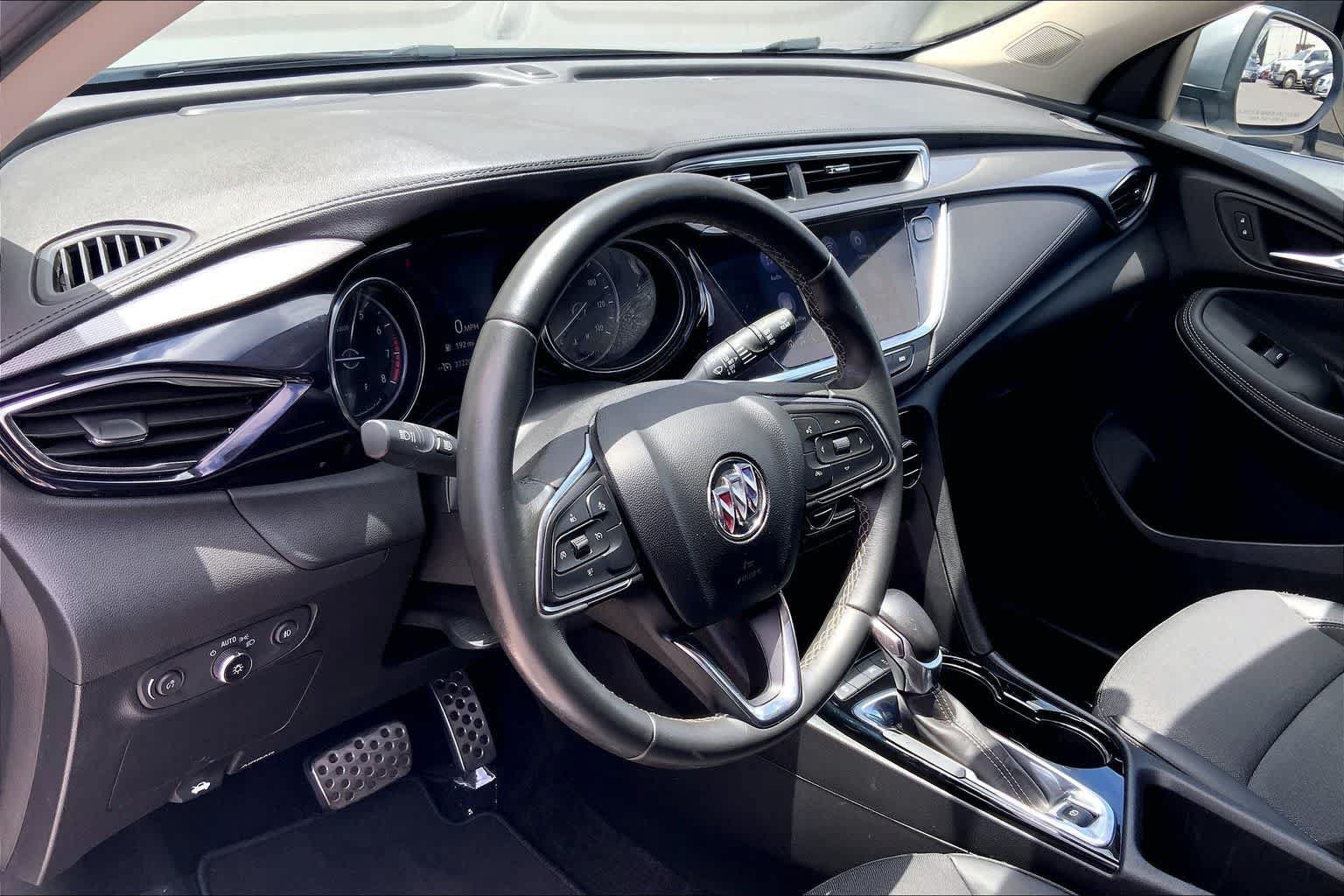 Used 2023 Buick Encore GX Select w/ Experience Buick Package FWD image 2