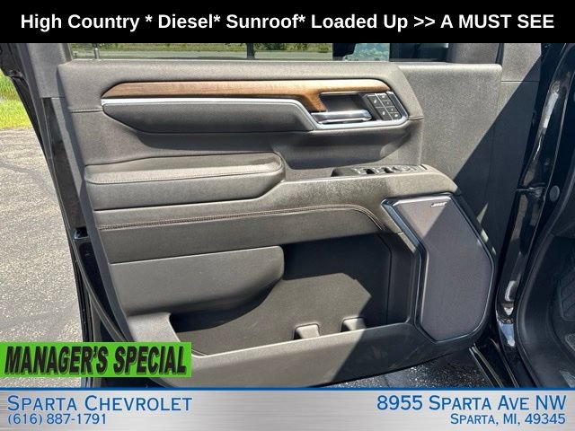 Used 2024 Chevrolet Silverado 2500 High Country AWD/4WD image 14