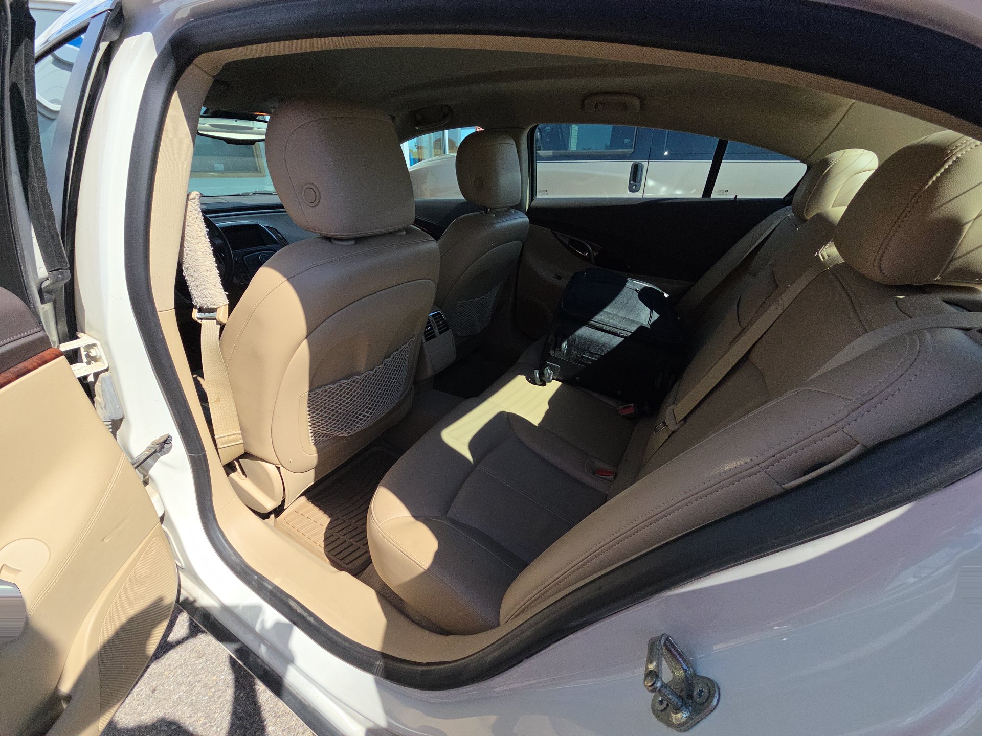 Used 2013 Buick LaCrosse Leather w/ Entertainment Package FWD image 13