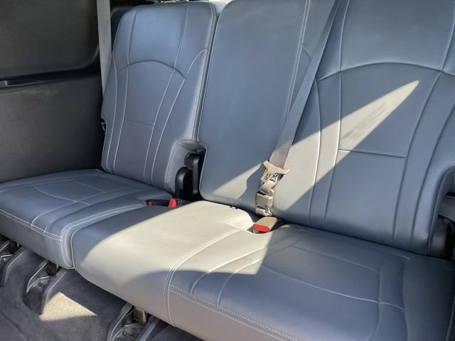 Used 2023 Buick Enclave Essence w/ Experience Buick Package FWD image 21