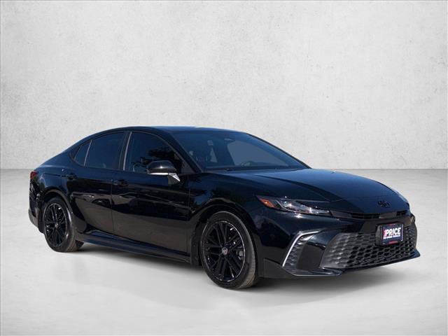 Used 2026 Toyota Camry SE w/ Convenience Package FWD image 3