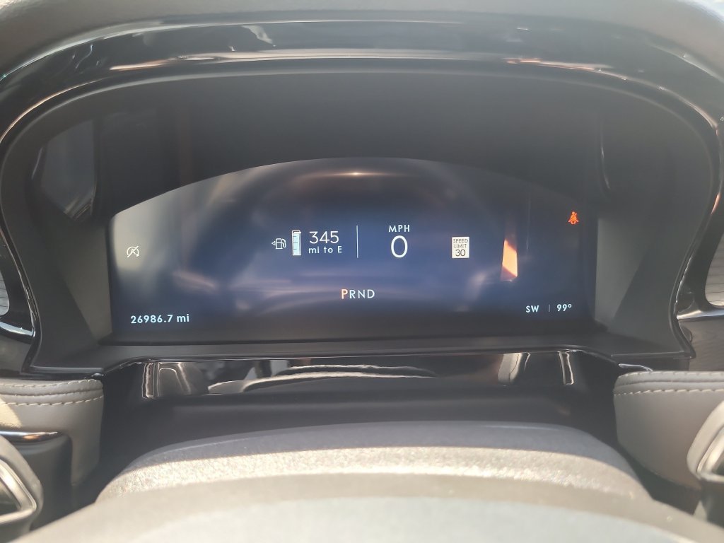 Certified 2025 Lincoln Corsair AWD w/ Equipment Group 101A image 30