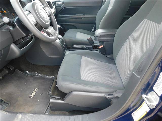 Used 2015 Jeep Compass Sport w/ Power Value Group AWD/4WD image 21