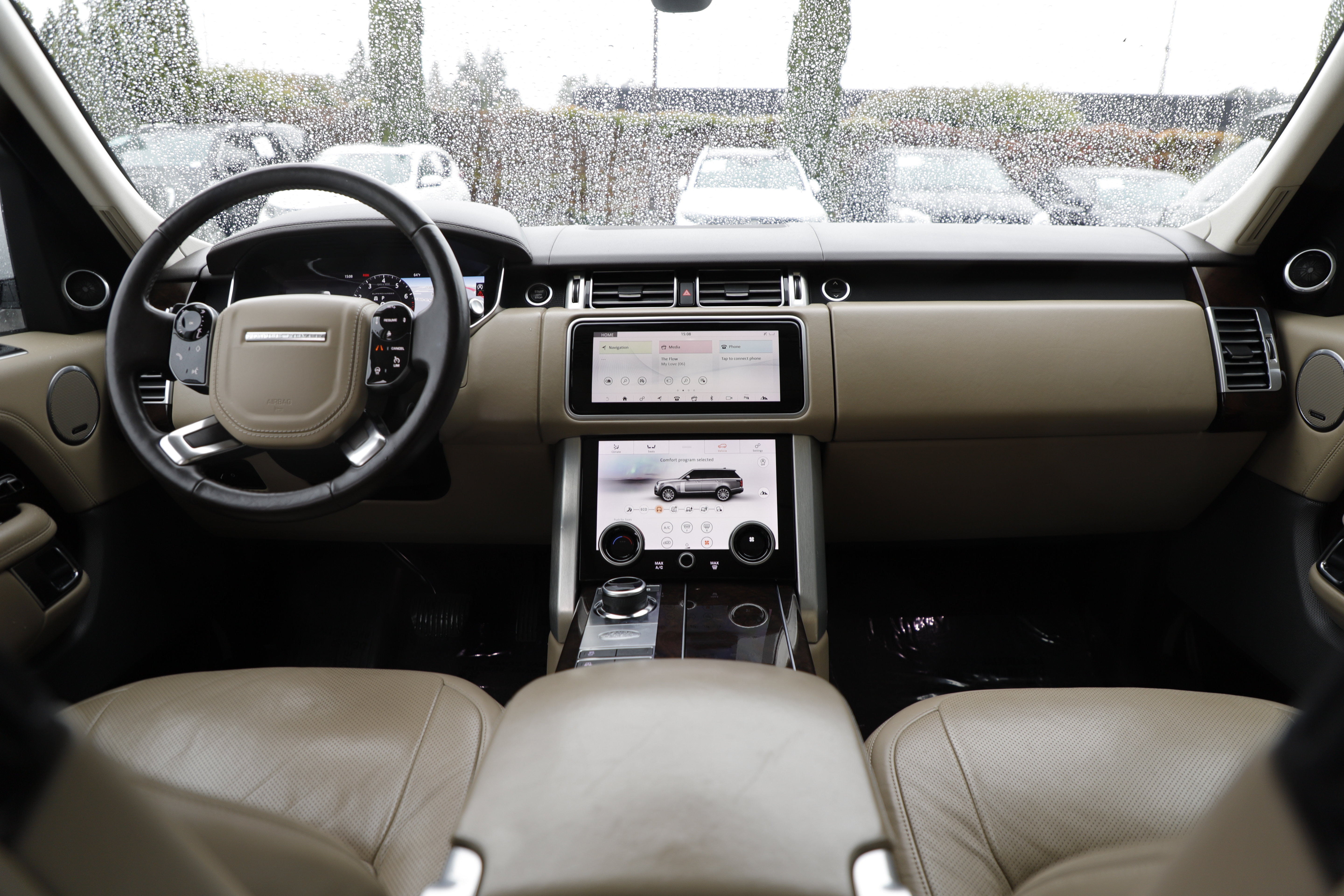 Used 2018 Land Rover Range Rover Supercharged AWD/4WD image 14