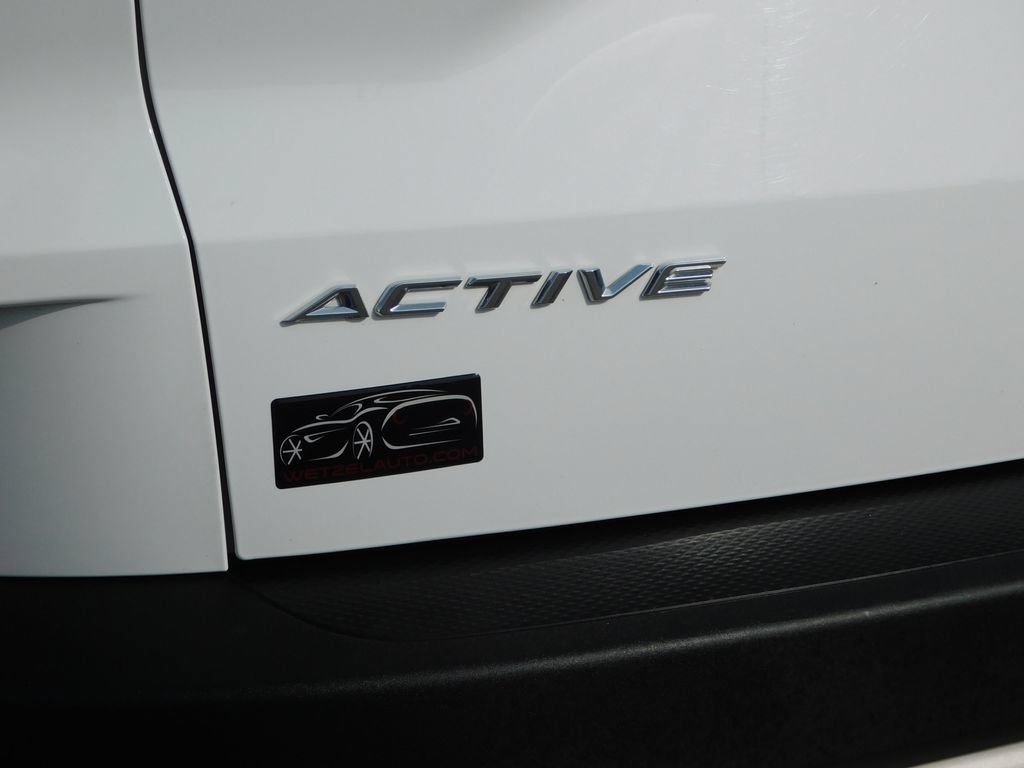 Used 2025 Ford Escape Active AWD/4WD image 38