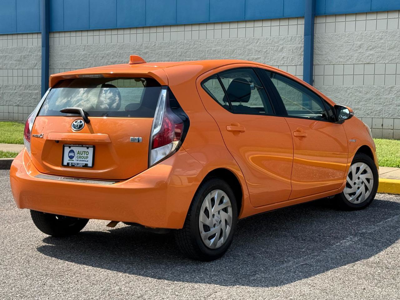 Used 2016 Toyota Prius C Two FWD image 5