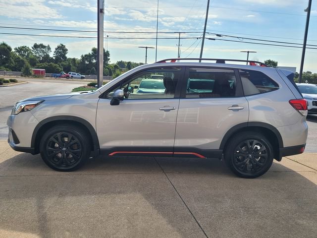 Used 2023 Subaru Forester Sport image 9