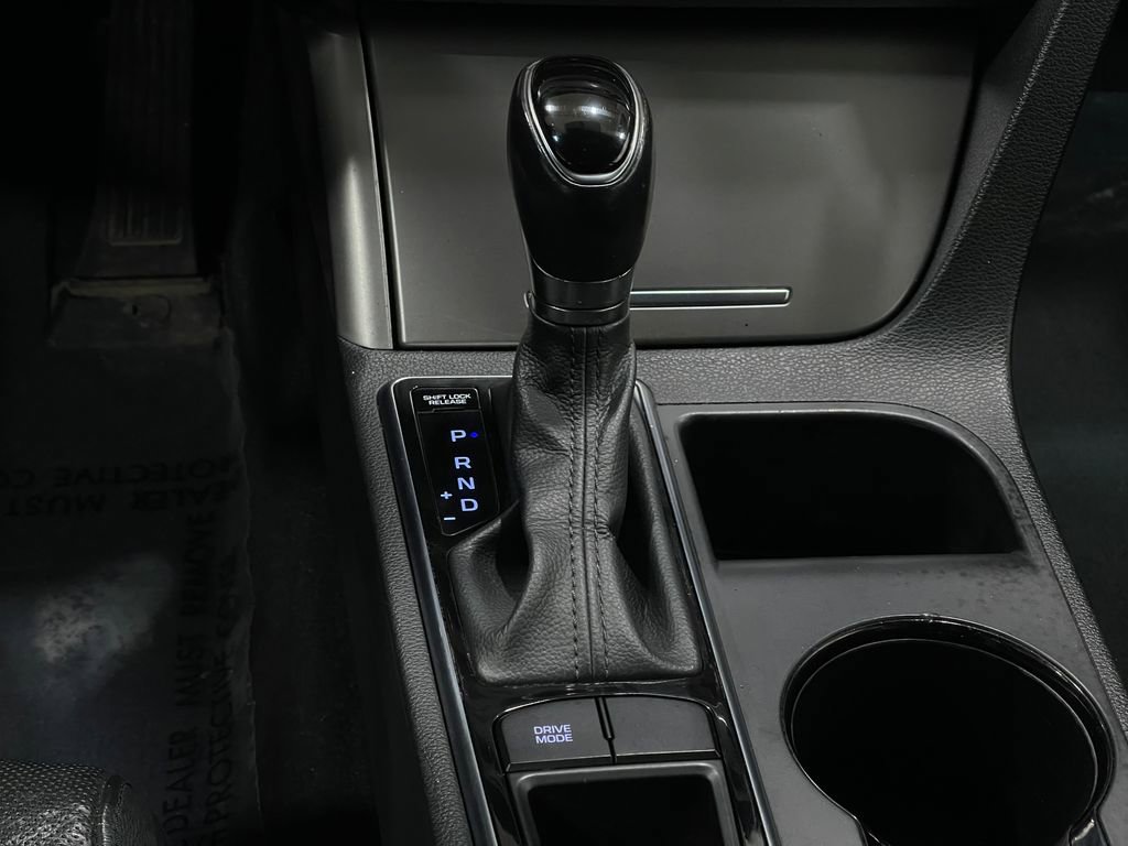 Used 2015 Hyundai Sonata Limited image 26