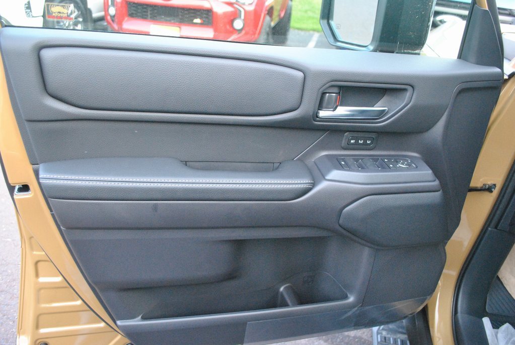 New 2025 Toyota Land Cruiser image 5