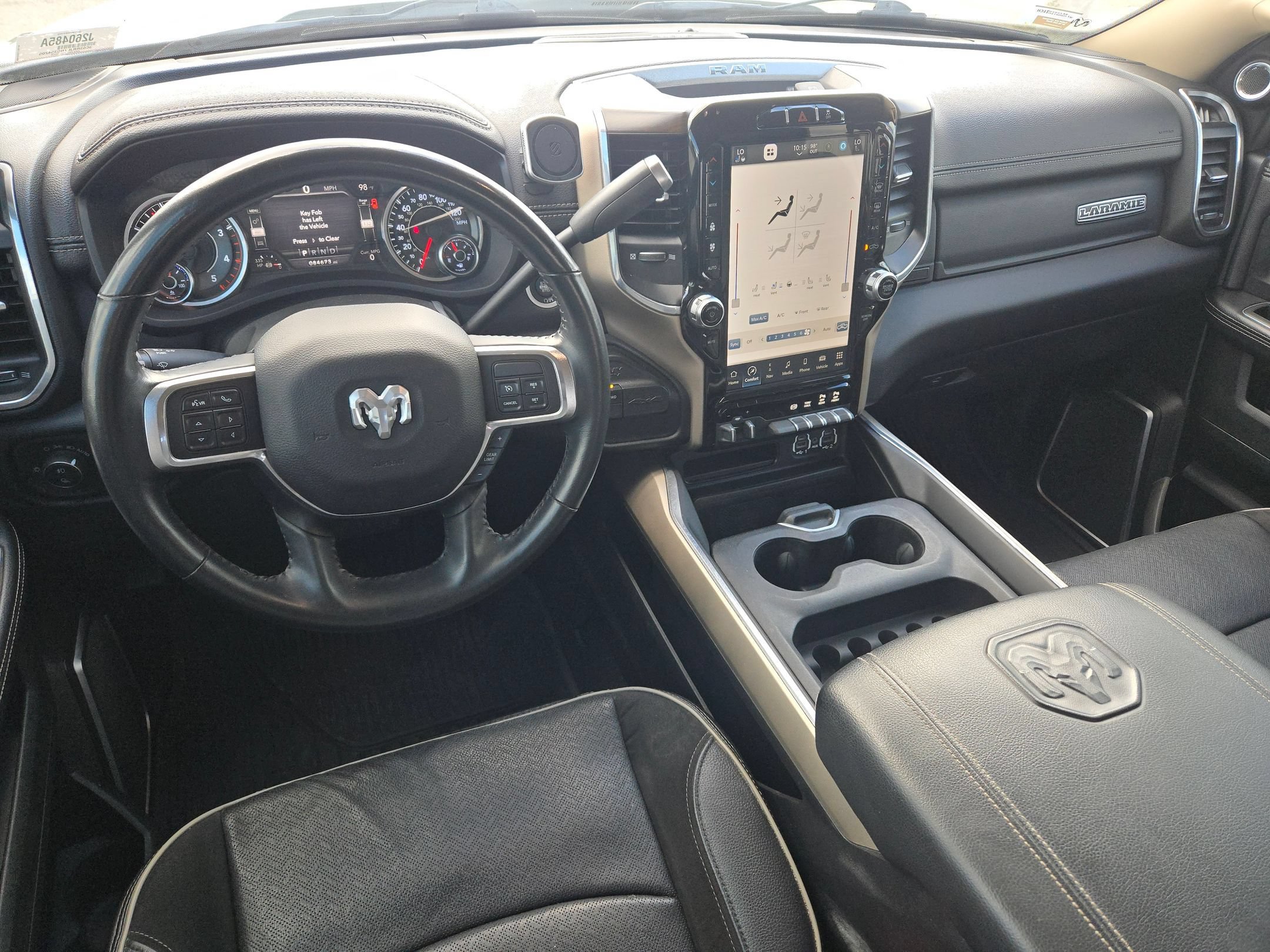 Used 2022 RAM 3500 Laramie AWD/4WD image 16