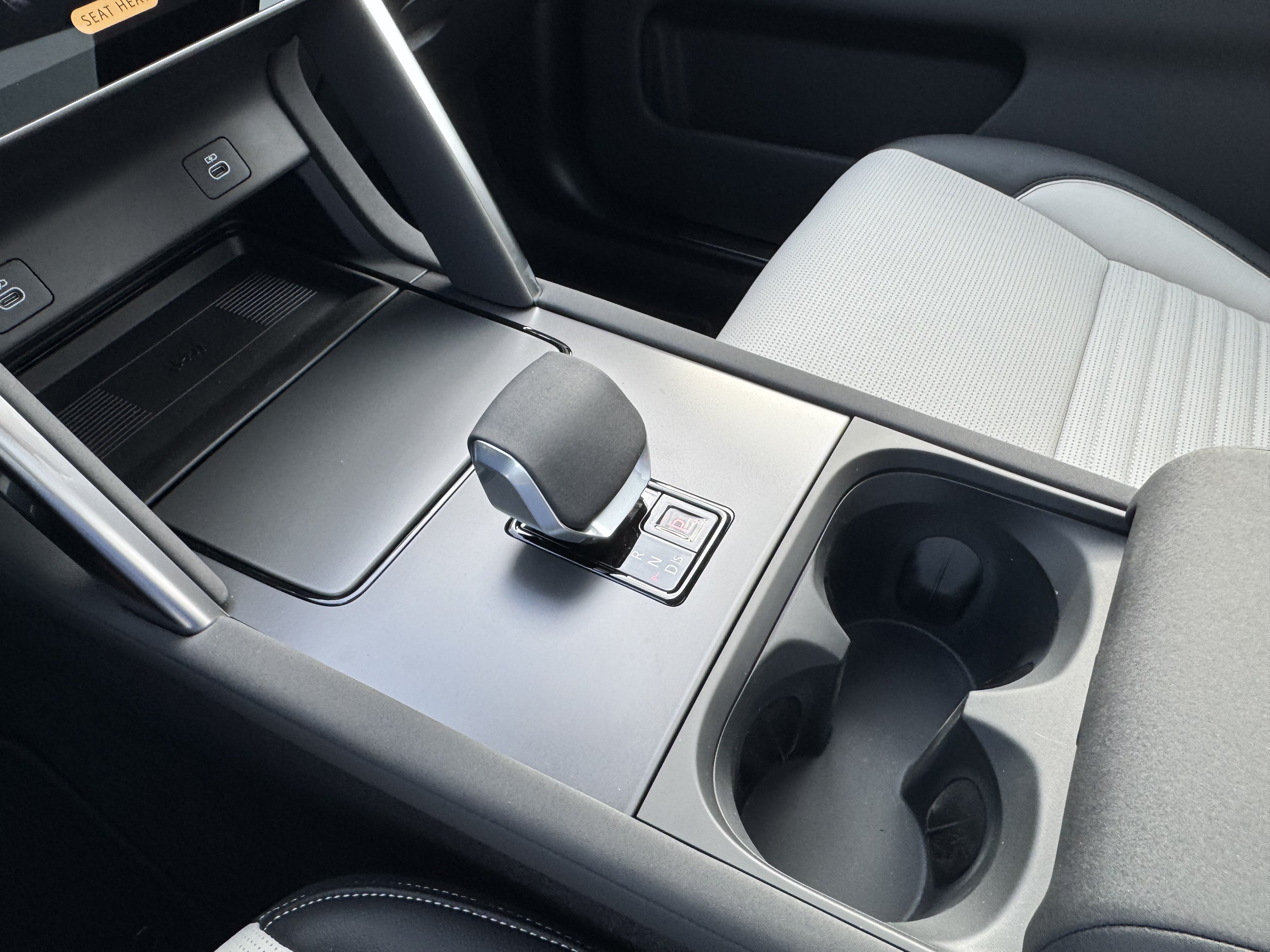 New 2026 Land Rover Discovery Sport Landmark AWD/4WD image 23