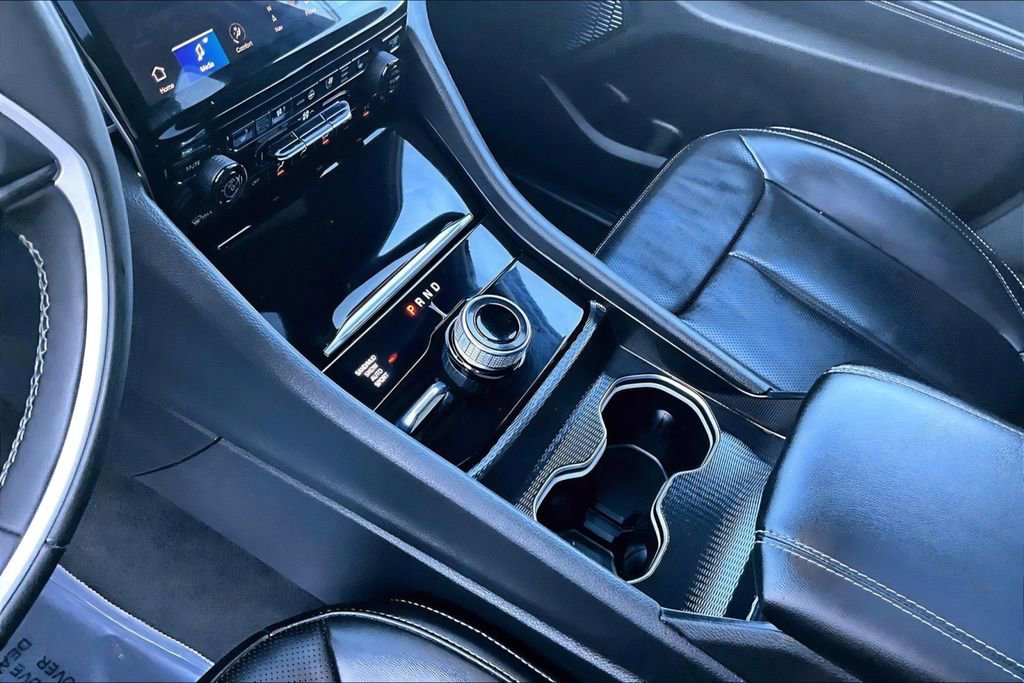 Used 2024 Jeep Grand Cherokee L Limited w/ Luxury Tech Group II AWD/4WD image 13