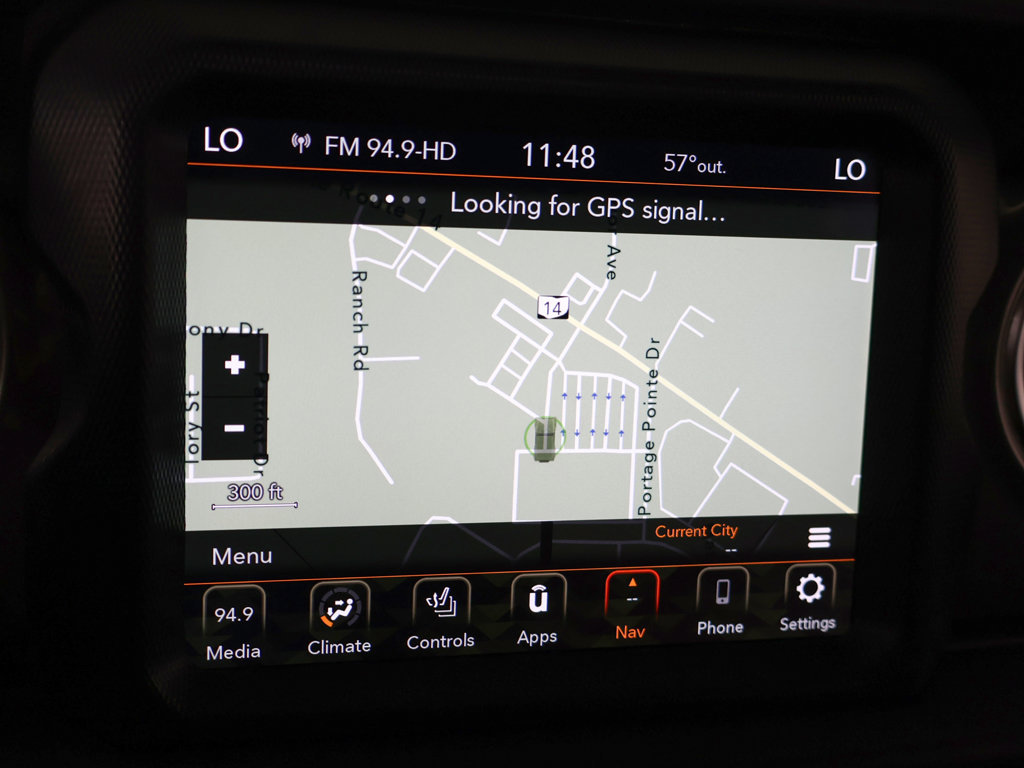 Used 2023 Jeep Wrangler Unlimited Sahara w/ Cold Weather Group AWD/4WD image 38