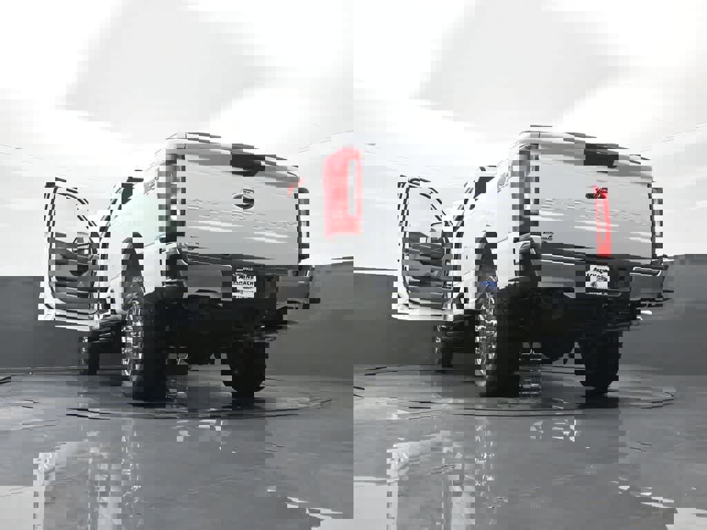 New 2025 Ford F250 XLT image 32