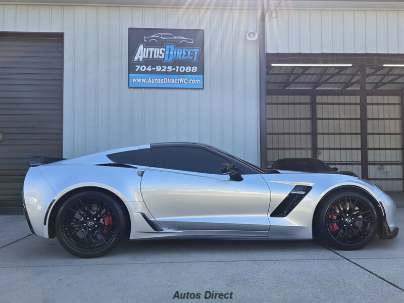 Used 2016 Chevrolet Corvette Z06 w/ Z07 Performance Package RWD image 22