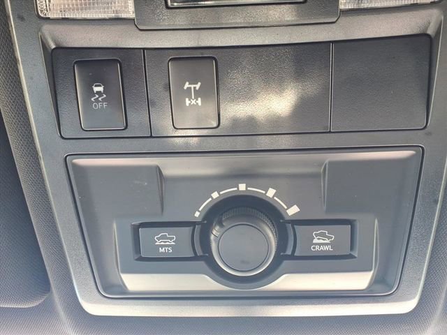 Used 2017 Toyota Tacoma TRD Off-Road w/ Tow Package AWD/4WD image 22