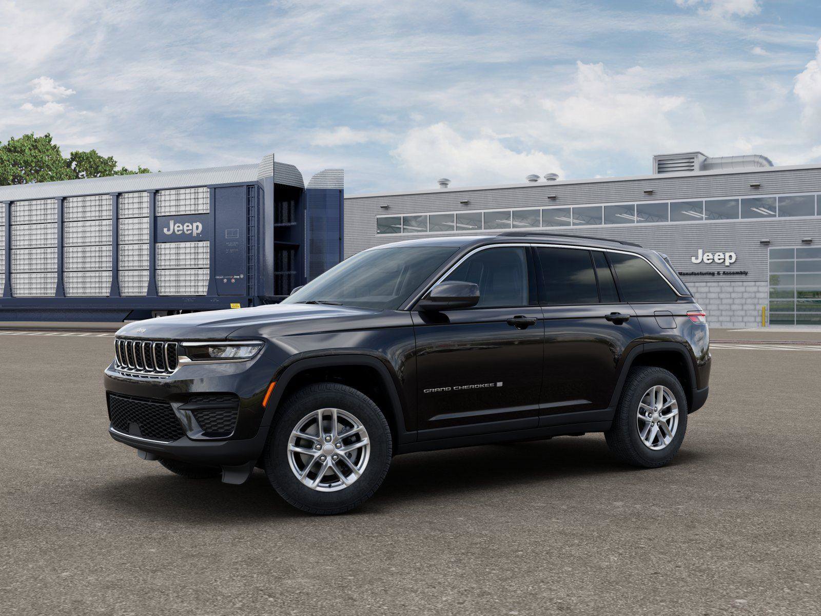 New 2026 Jeep Grand Cherokee Laredo X image 2