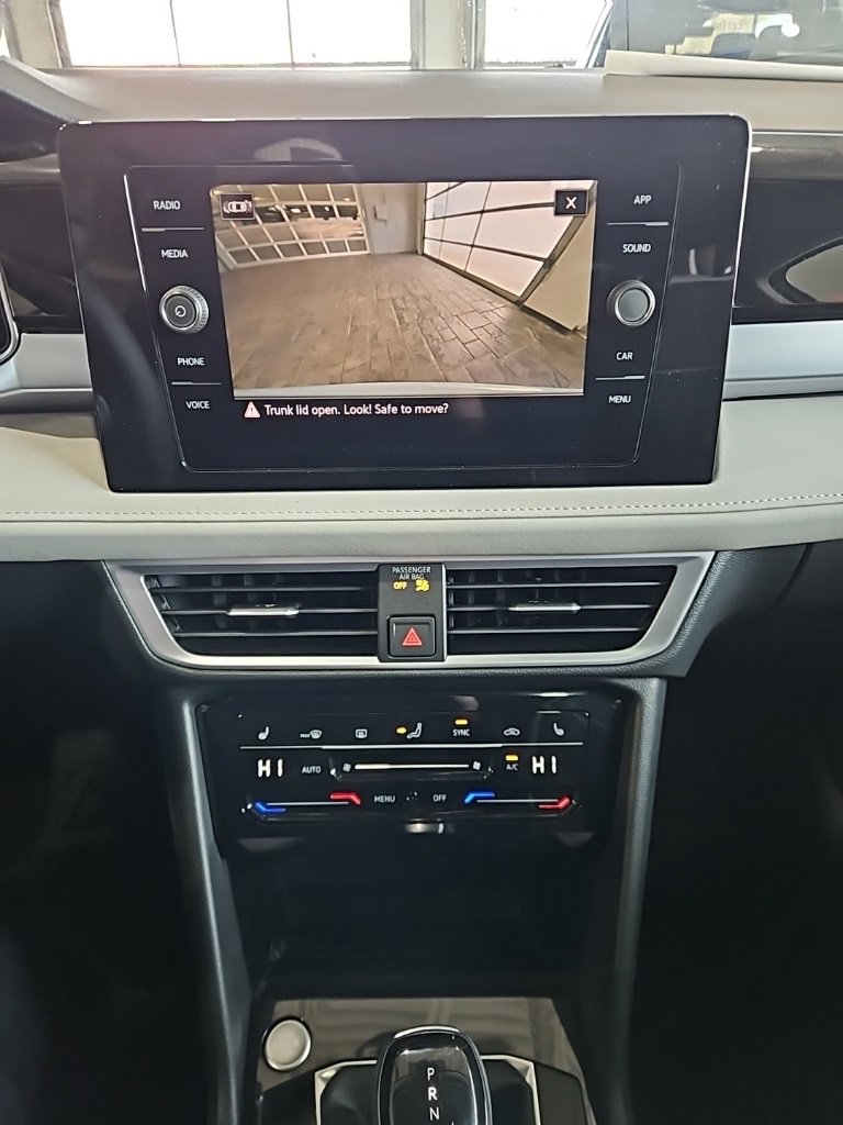 New 2026 Volkswagen Taos SE image 31