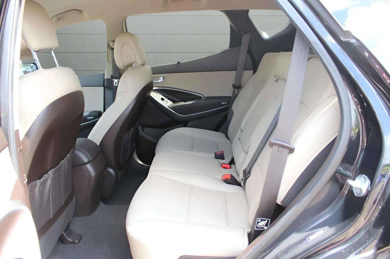 Used 2017 Hyundai Santa Fe Sport 2.0T AWD/4WD image 11