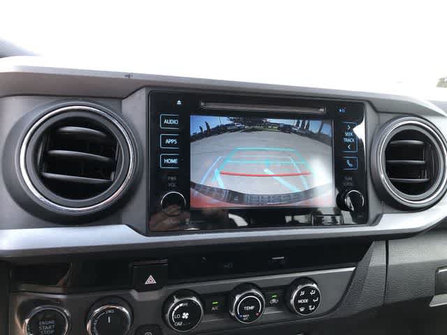 Used 2016 Toyota Tacoma TRD Sport w/ Exterior Package AWD/4WD image 25