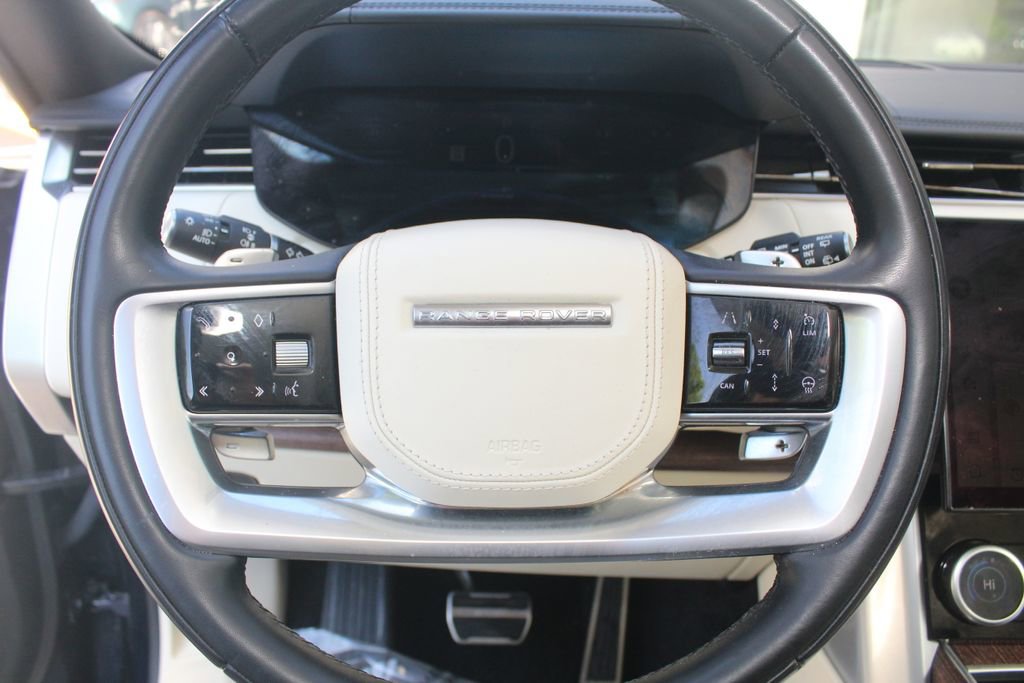 Used 2023 Land Rover Range Rover SE AWD/4WD image 18