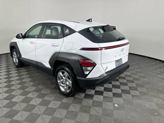 Used 2024 Hyundai Kona SE AWD/4WD image 4