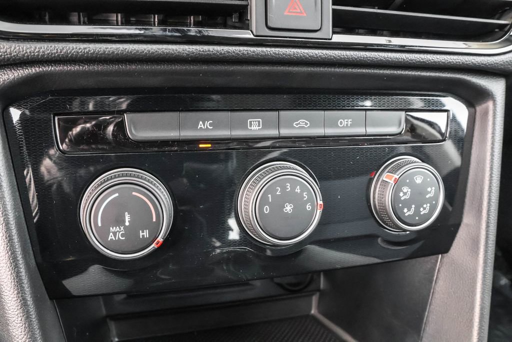 New 2026 Volkswagen Taos S image 29