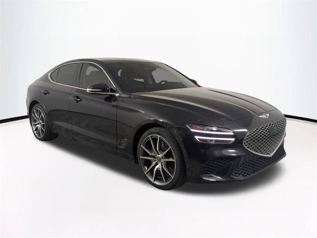 Used 2023 Genesis G70 3.3T RWD image 2