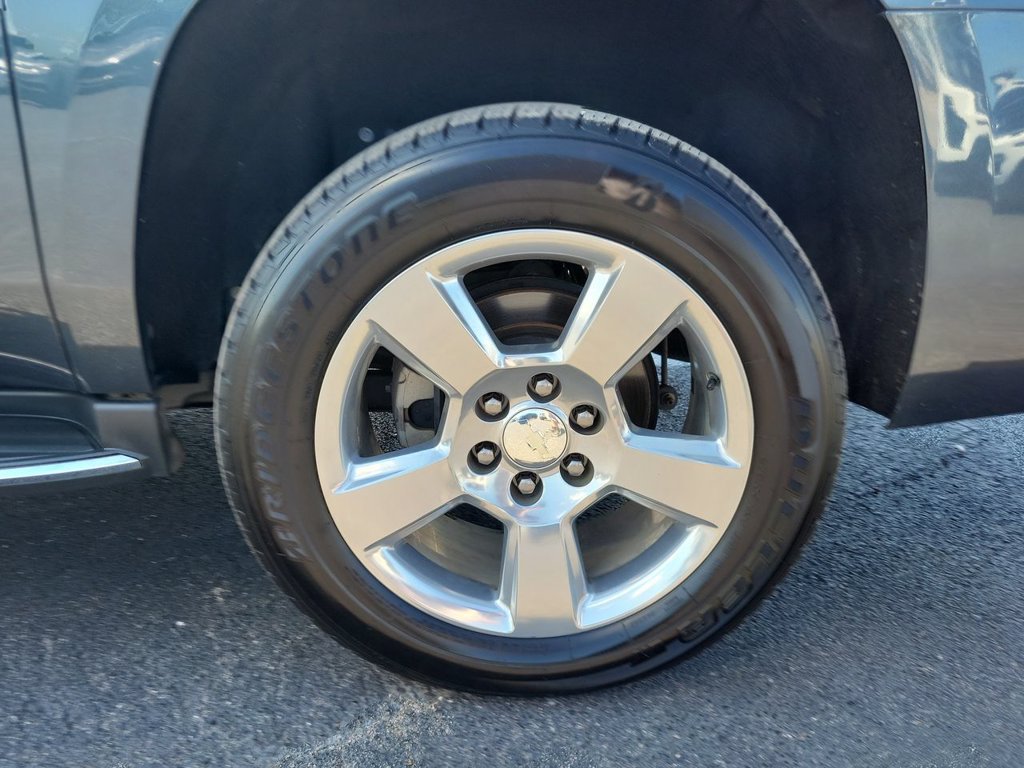 Certified 2019 Chevrolet Suburban Premier RWD image 34