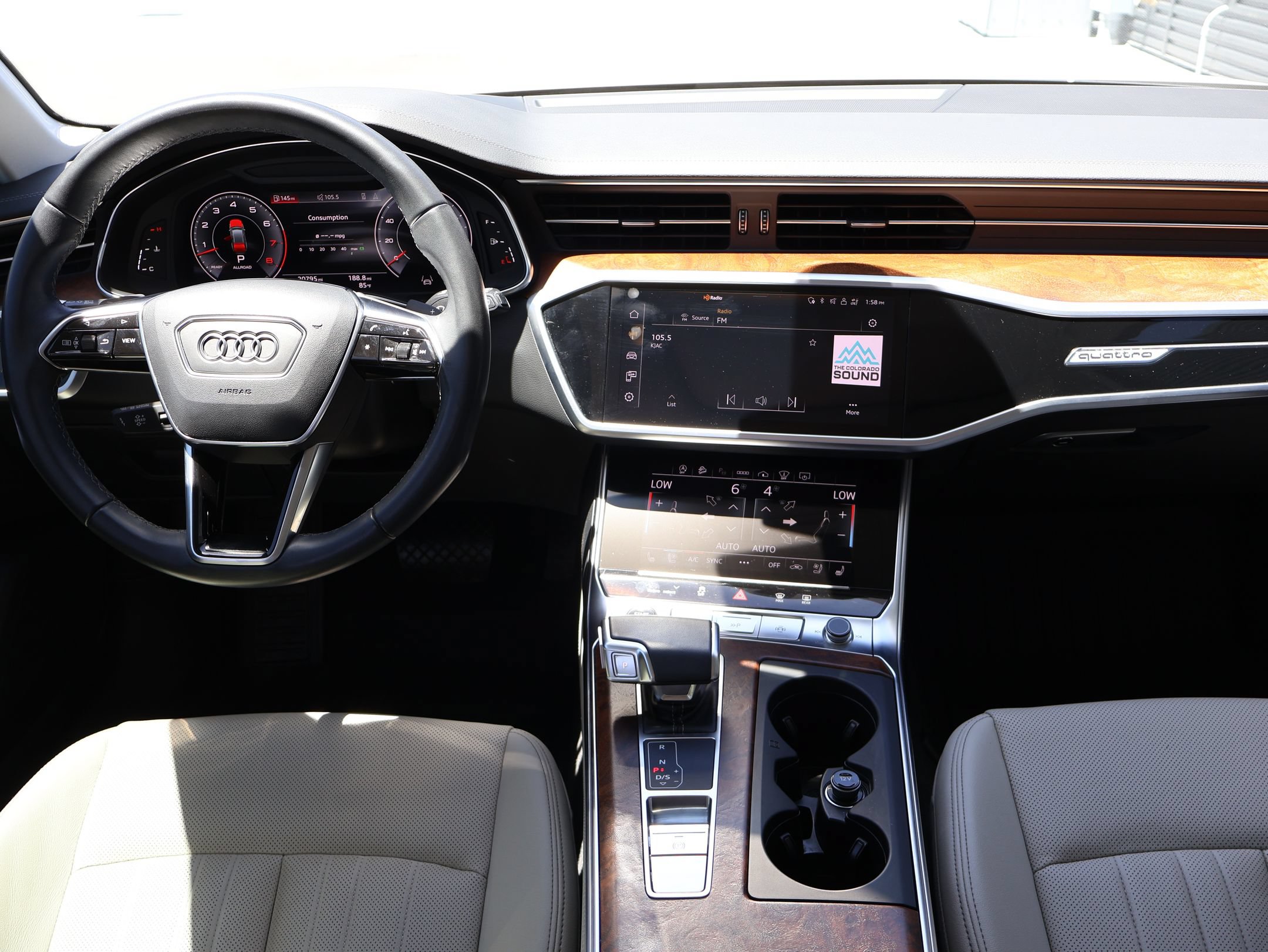 Used 2023 Audi A6 3.0T allroad Prestige w/ Prestige Package AWD/4WD image 21