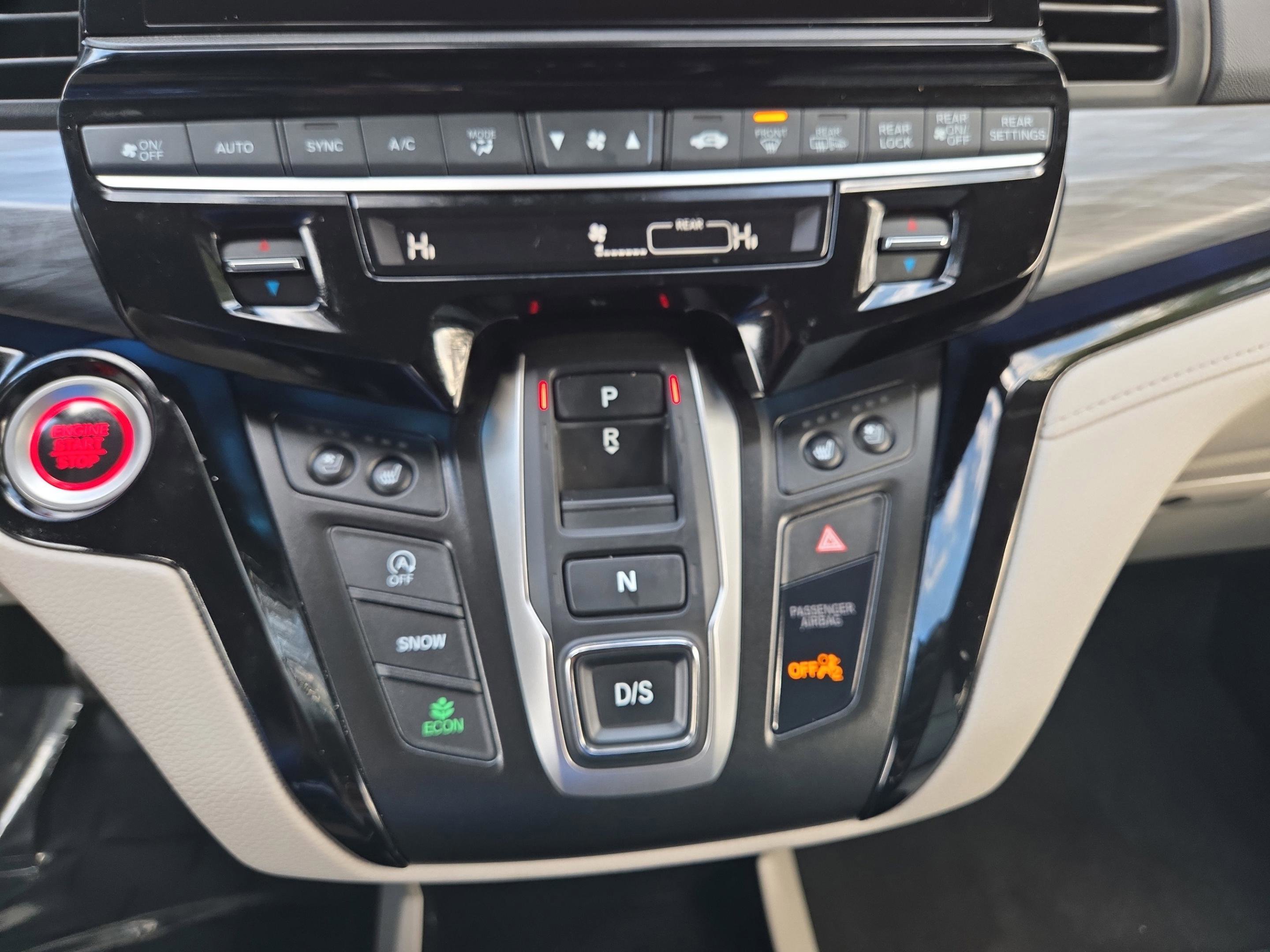 Used 2025 Honda Odyssey Elite image 21