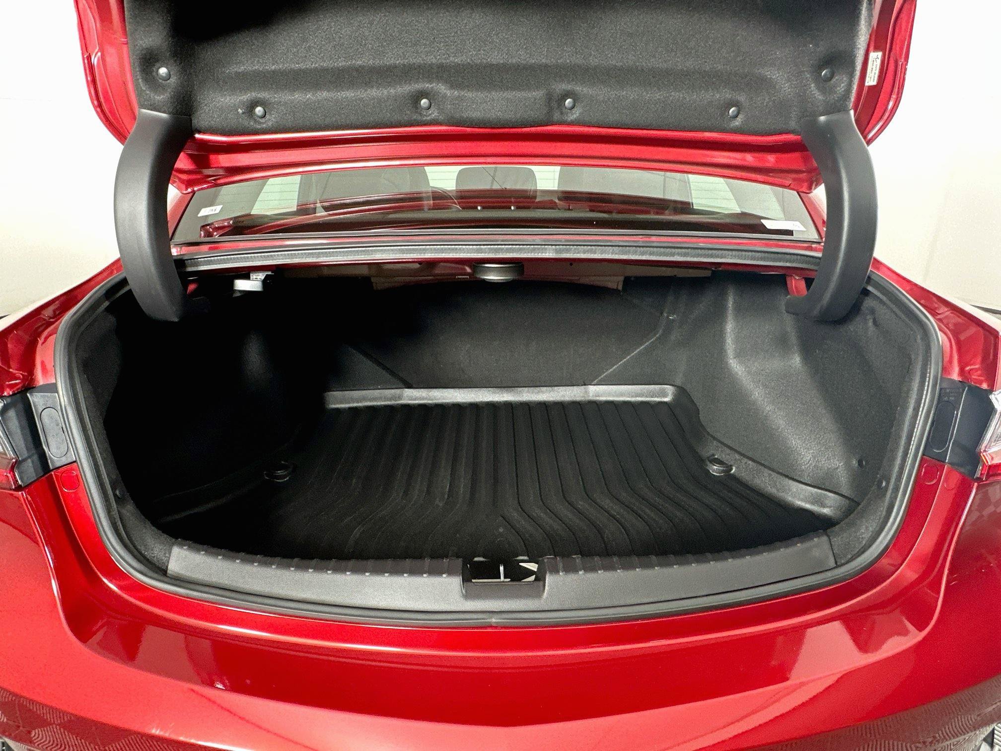 Used 2019 Acura ILX FWD image 29