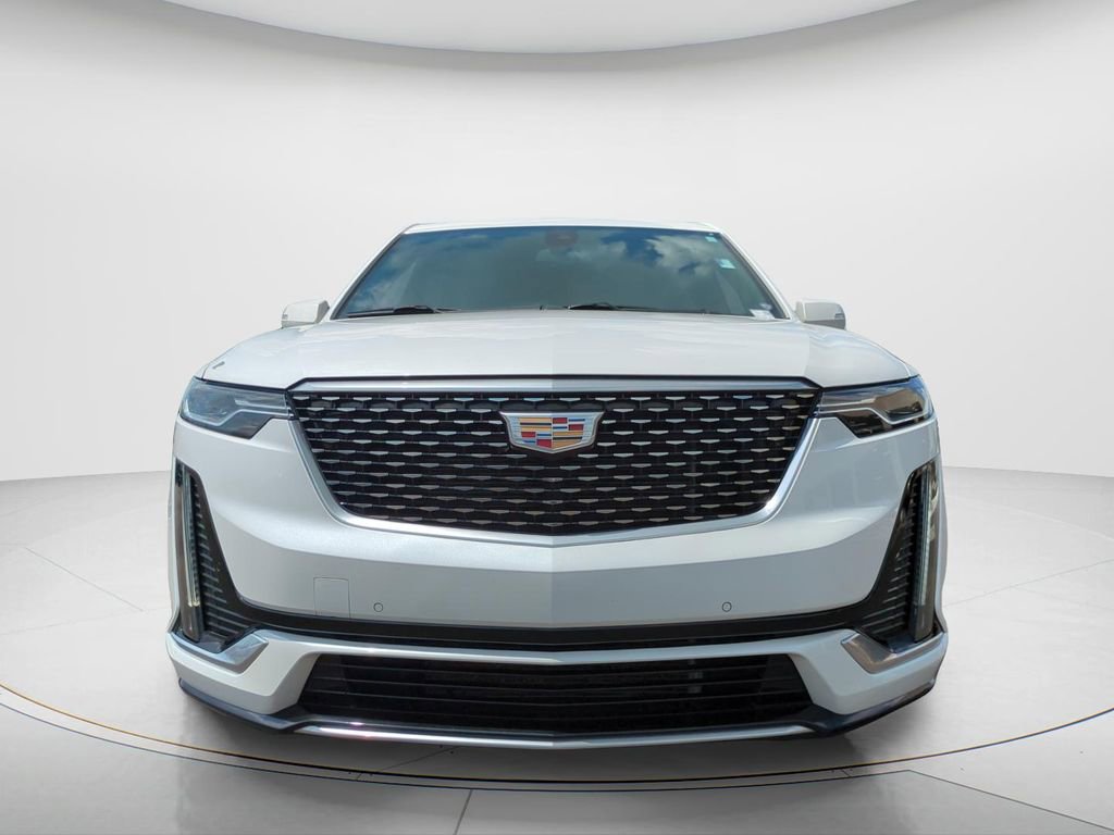 Used 2021 Cadillac XT6 Premium Luxury w/ LPO, Floor Liner Package image 8
