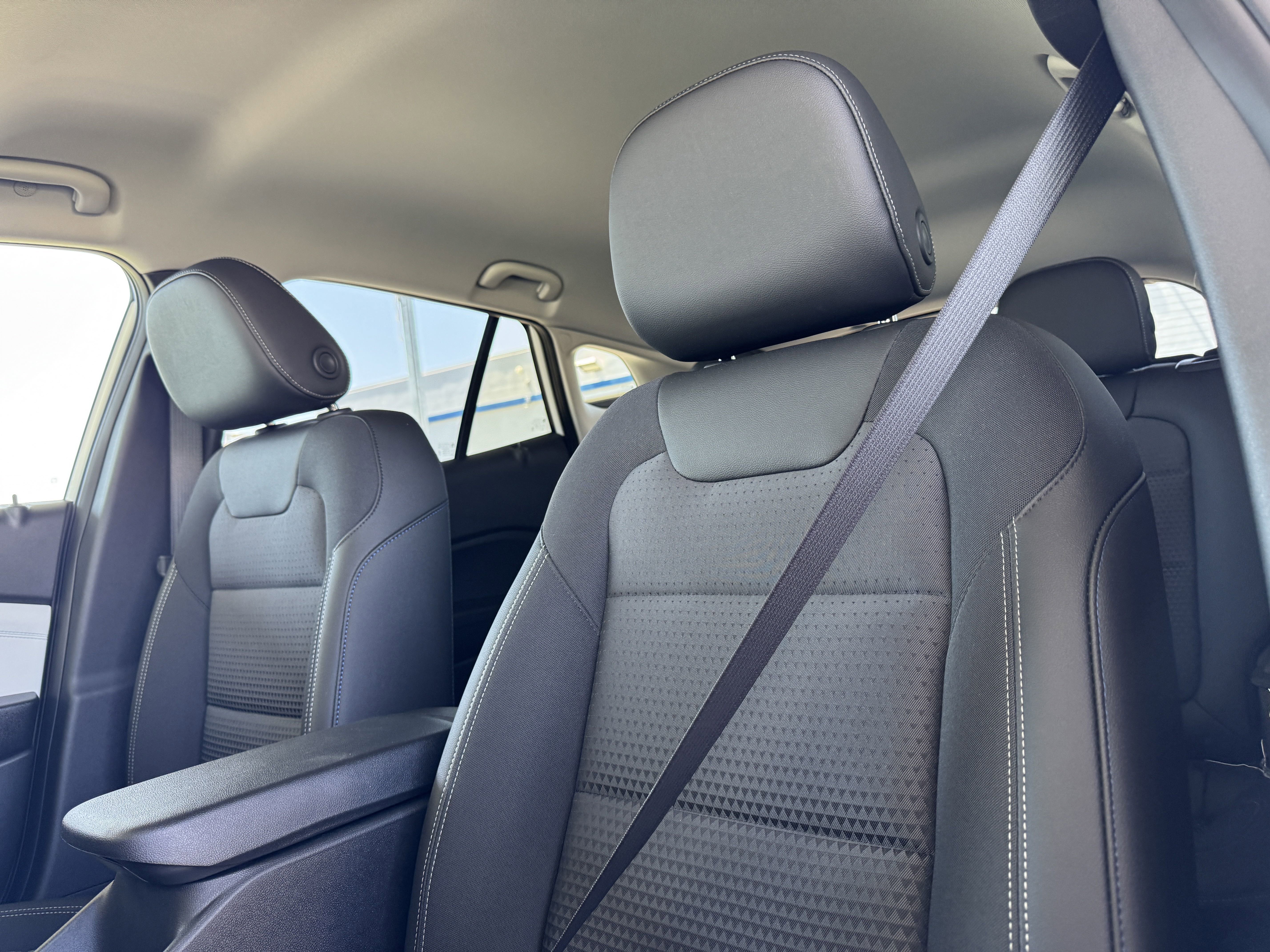 New 2025 Chevrolet Trax LT w/ Driver Confidence Package image 12