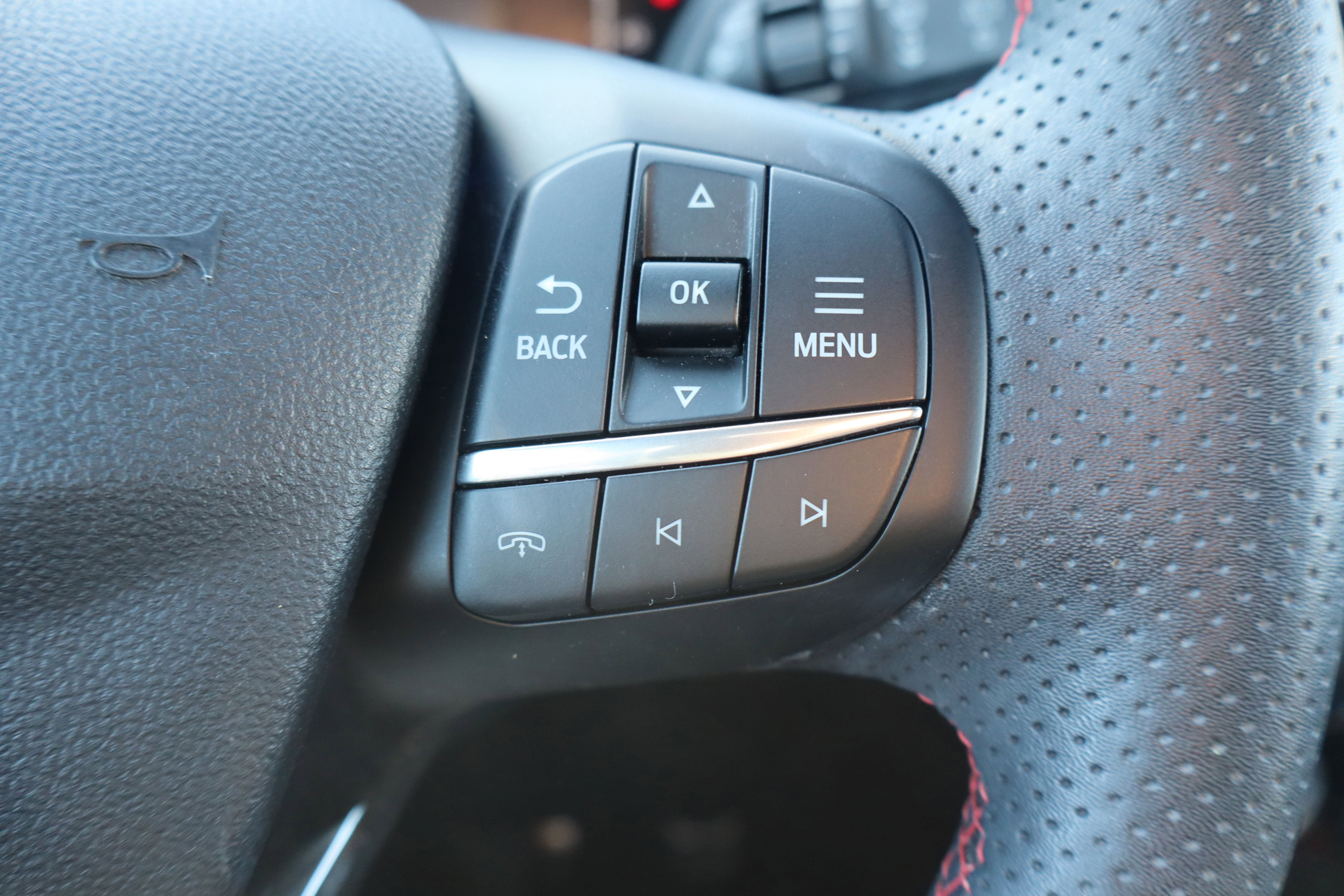 Used 2023 Ford Escape ST-Line w/ Tech Pack #1 image 17