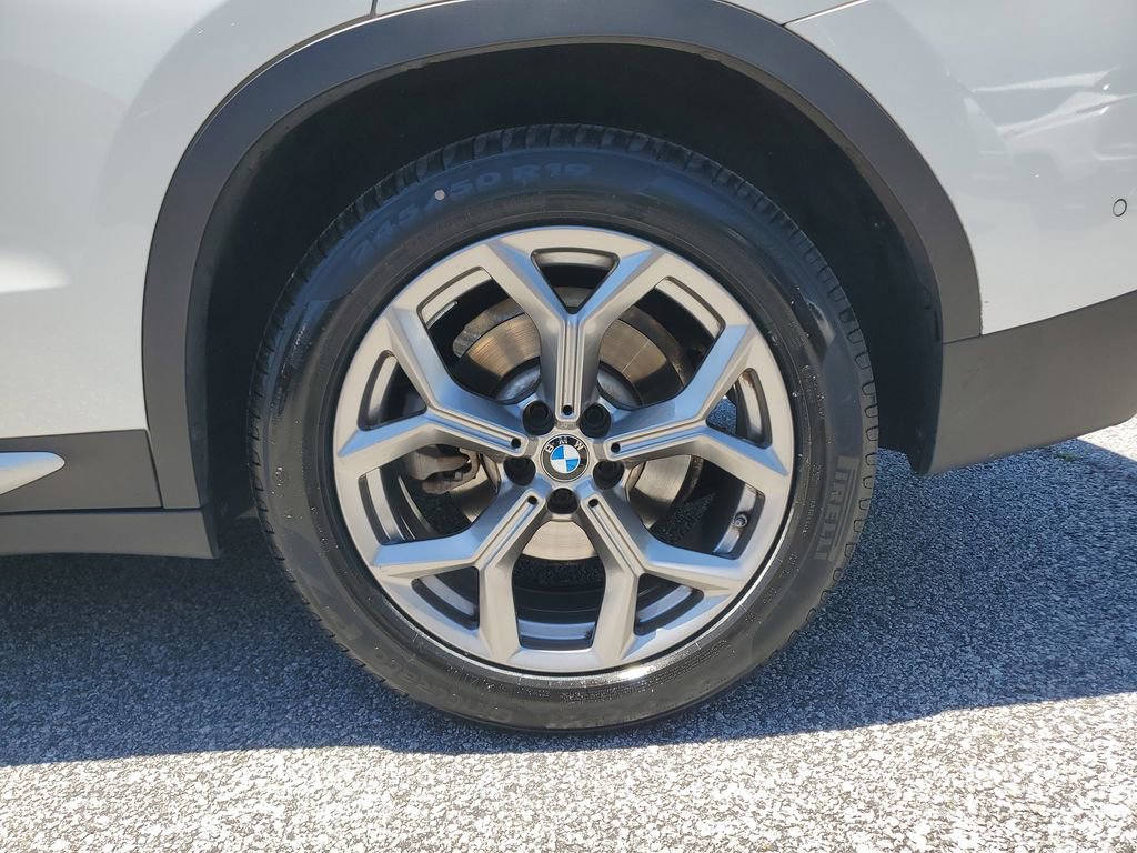 Used 2024 BMW X3 sDrive30i w/ Convenience Package w/ZPA RWD image 12