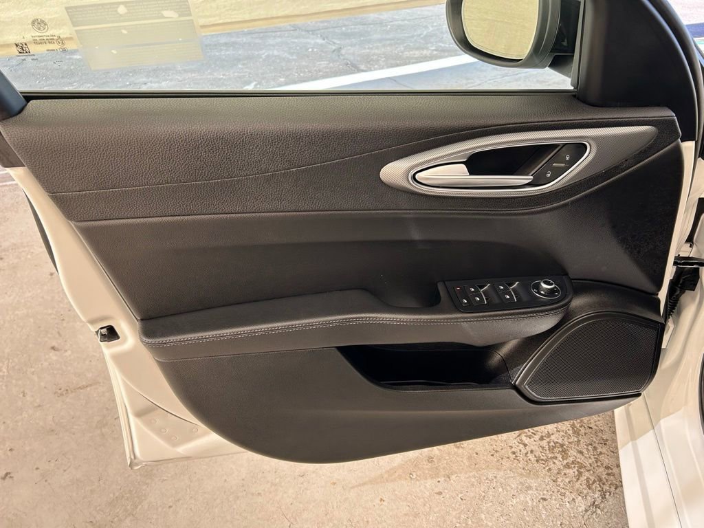 New 2025 Alfa Romeo Giulia image 28