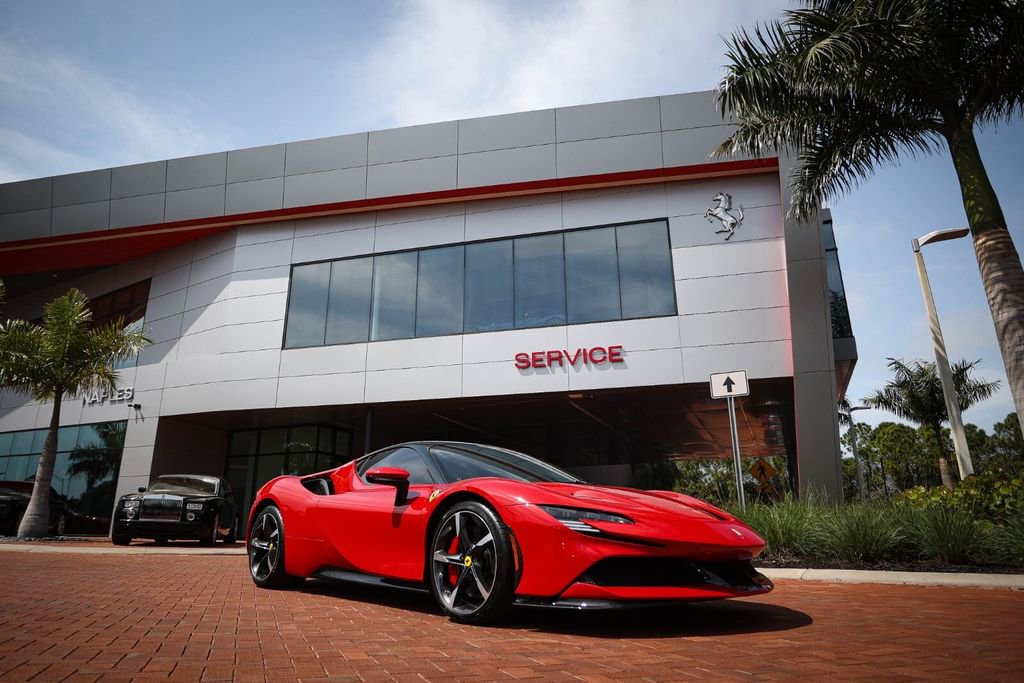 Used 2021 Ferrari SF90 Stradale AWD/4WD image 29