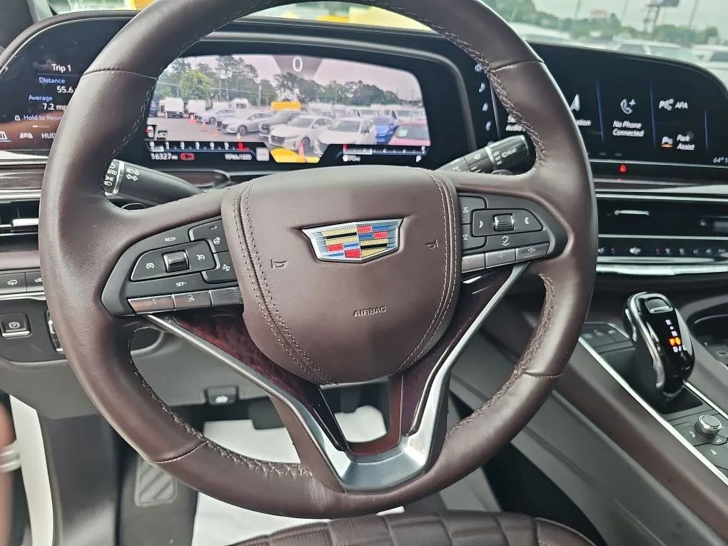 Used 2021 Cadillac Escalade Premium Luxury Platinum image 15