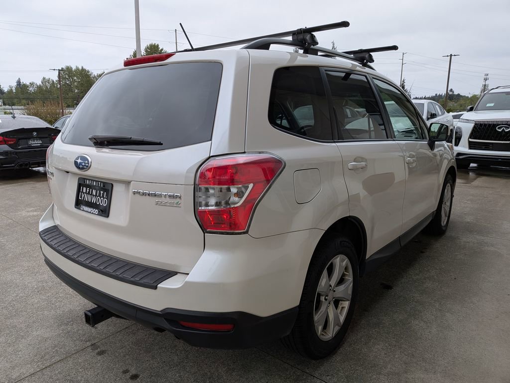 Used 2015 Subaru Forester 2.5i Premium w/ All-Weather Package AWD/4WD image 6