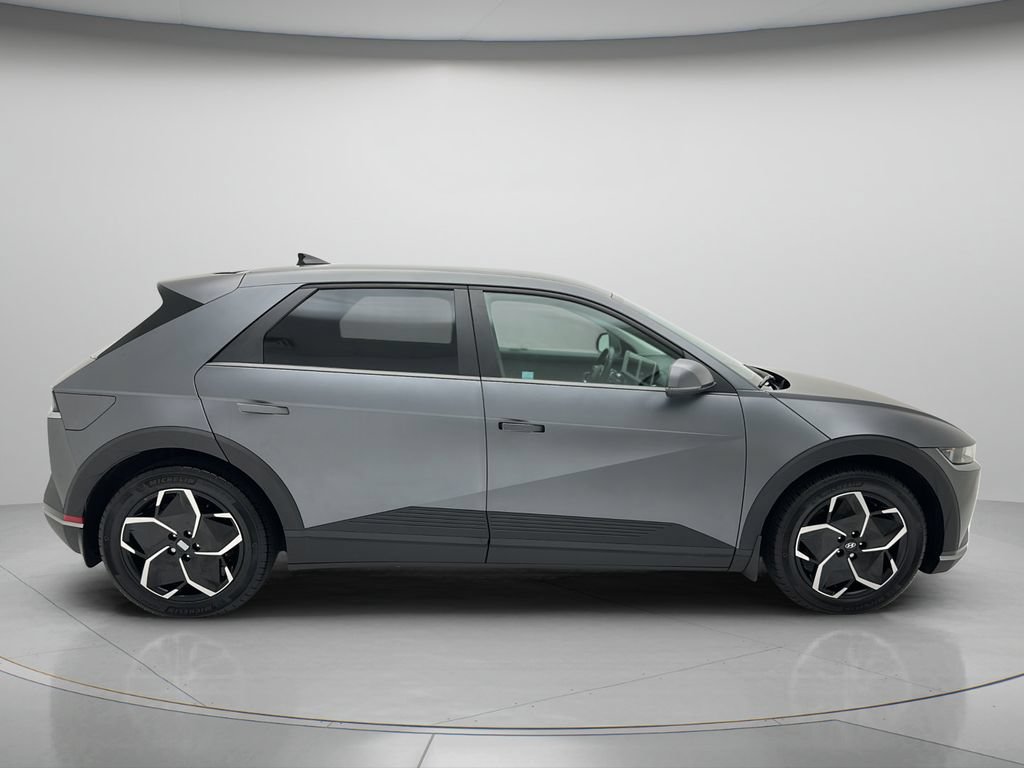 Used 2024 Hyundai Ioniq 5 SEL AWD/4WD image 6
