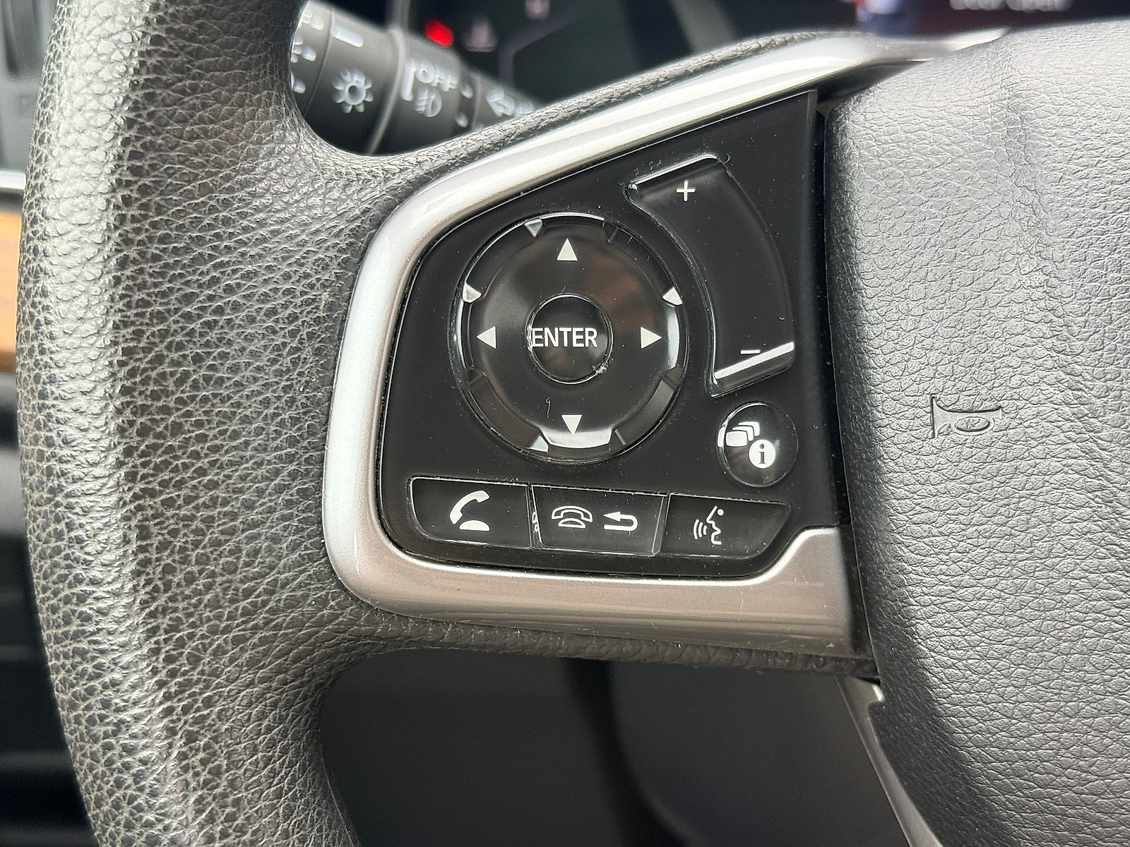 Used 2020 Honda CR-V EX image 18