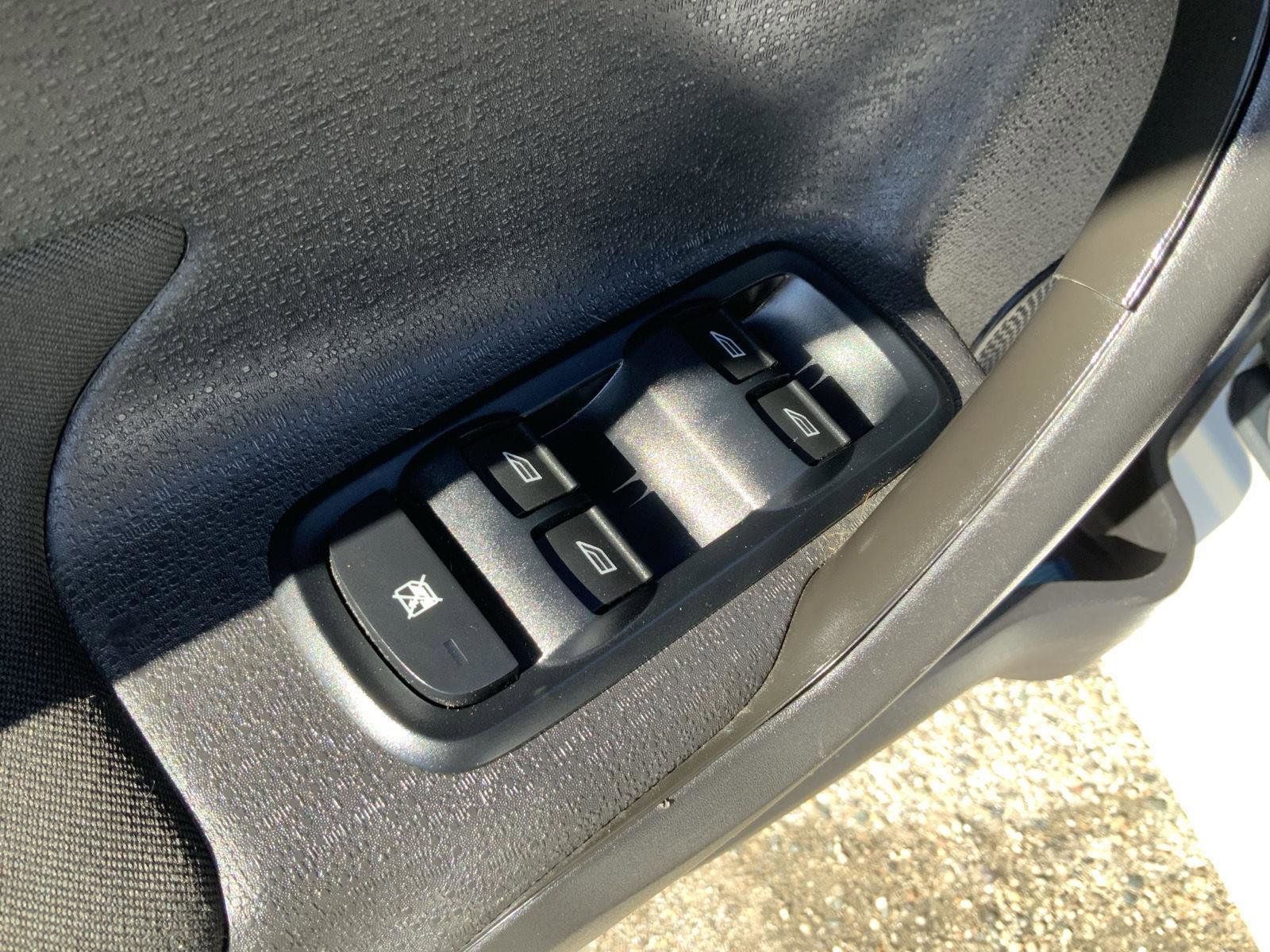 Used 2016 Ford Fiesta ST image 21