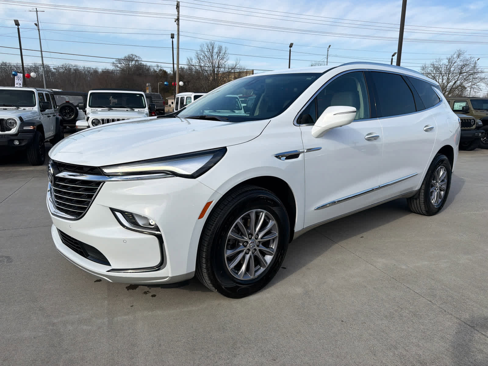 Used 2023 Buick Enclave Essence w/ Sound and Sites Package