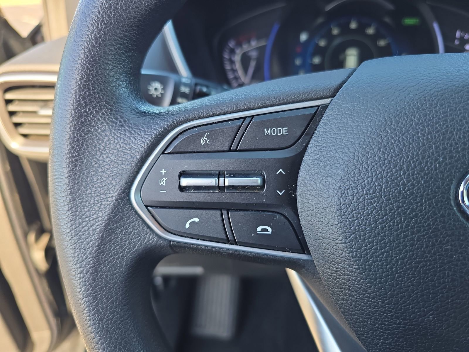 Used 2020 Hyundai Santa Fe SEL image 22