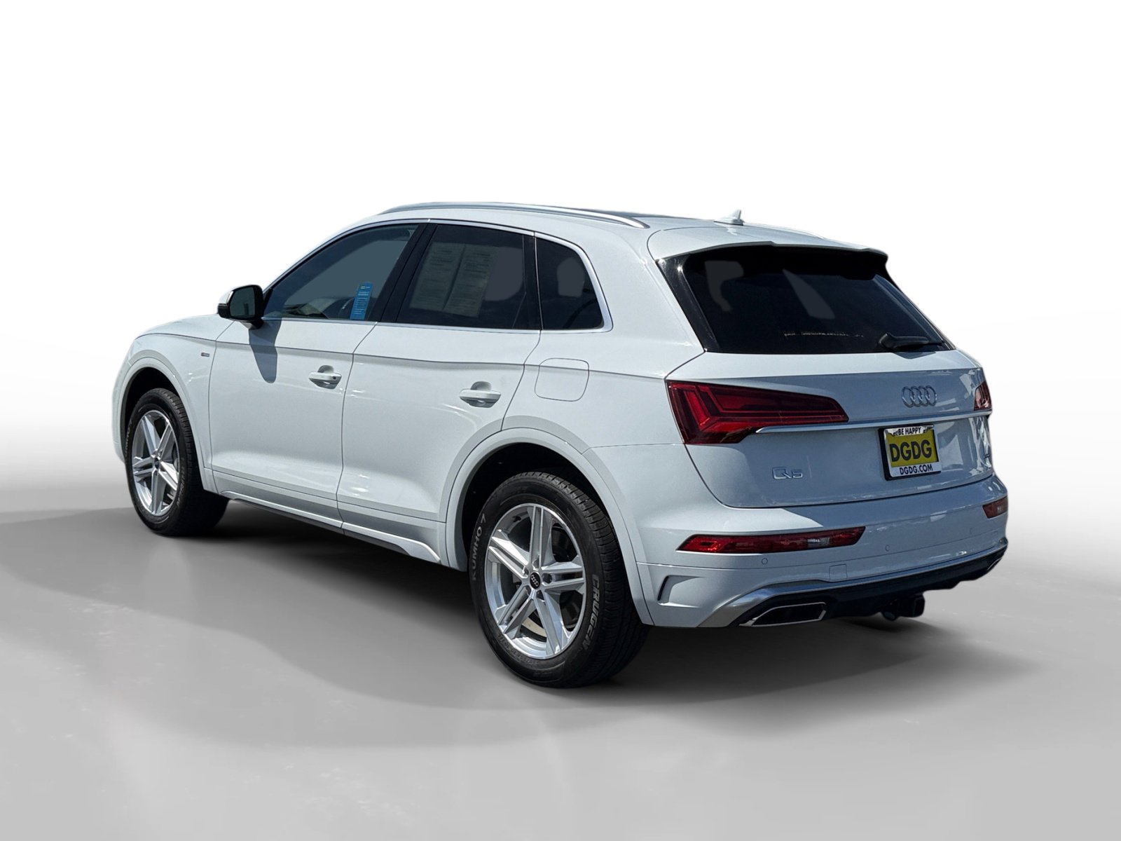 Used 2023 Audi Q5 e Premium Plus w/ Premium Plus Package image 3